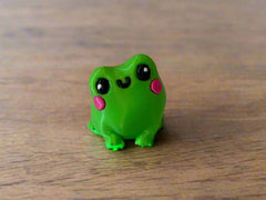 Cheeky Frog Keychain/ Figure